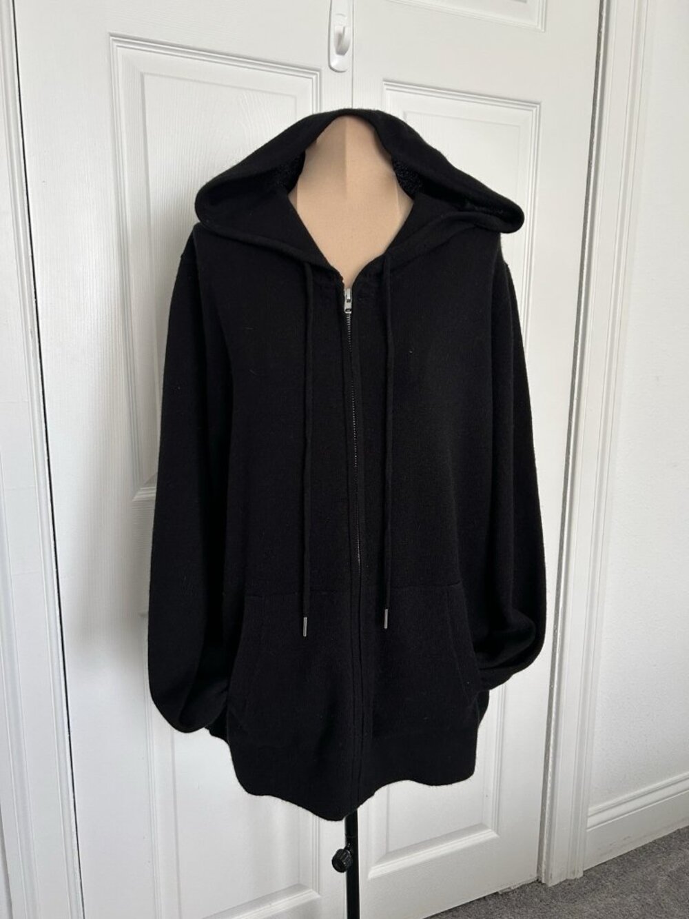 Quince $268 Mongolian Cashmere Full-Zip Hoodie Black Womens Size XL - Picture 12 of 16